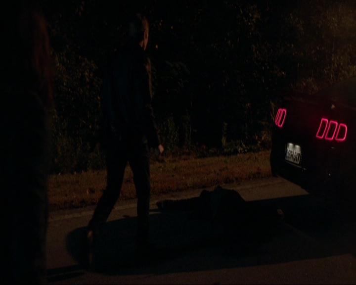 VampireDiariesWorld-dot-nl_7x11ThingsWeLostInTheFire0393.jpg