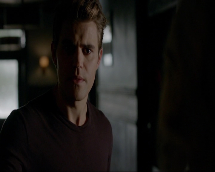 VampireDiariesWorld-dot-nl_7x11ThingsWeLostInTheFire1587.jpg