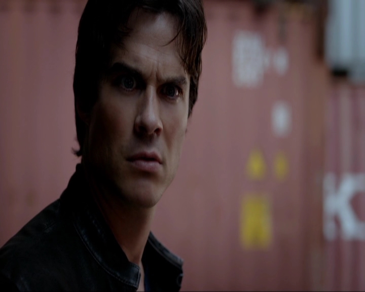 VampireDiariesWorld-dot-nl_7x11ThingsWeLostInTheFire1634.jpg