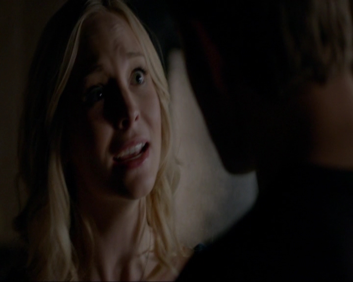 VampireDiariesWorld-dot-nl_7x11ThingsWeLostInTheFire1656.jpg