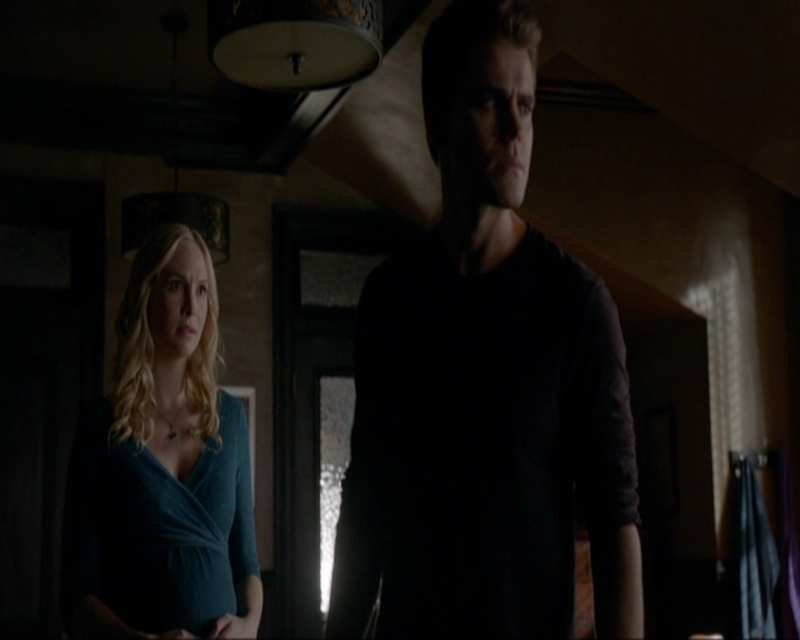 VampireDiariesWorld-dot-nl_7x11ThingsWeLostInTheFire1662.jpg