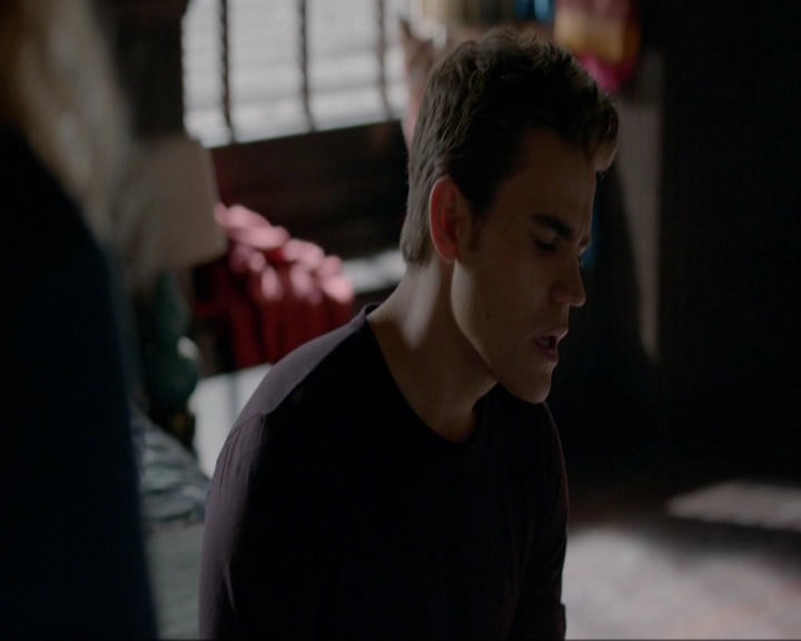 VampireDiariesWorld-dot-nl_7x11ThingsWeLostInTheFire1667.jpg