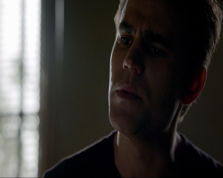 VampireDiariesWorld-dot-nl_7x11ThingsWeLostInTheFire1678.jpg