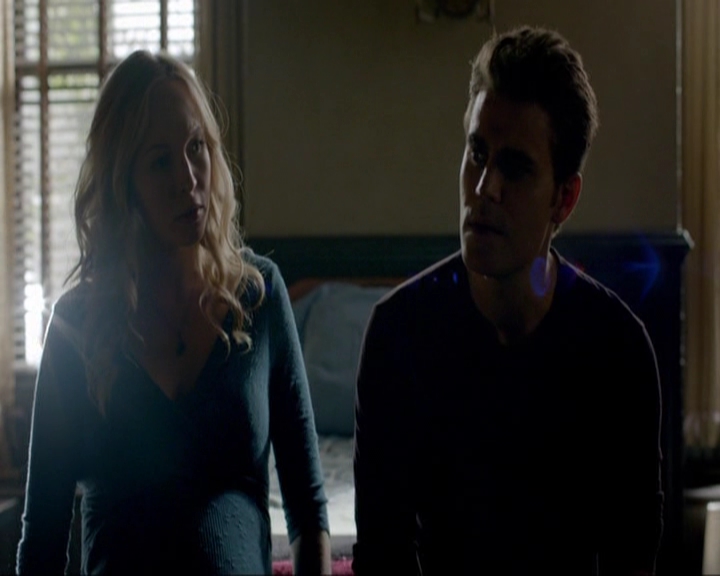 VampireDiariesWorld-dot-nl_7x11ThingsWeLostInTheFire1690.jpg