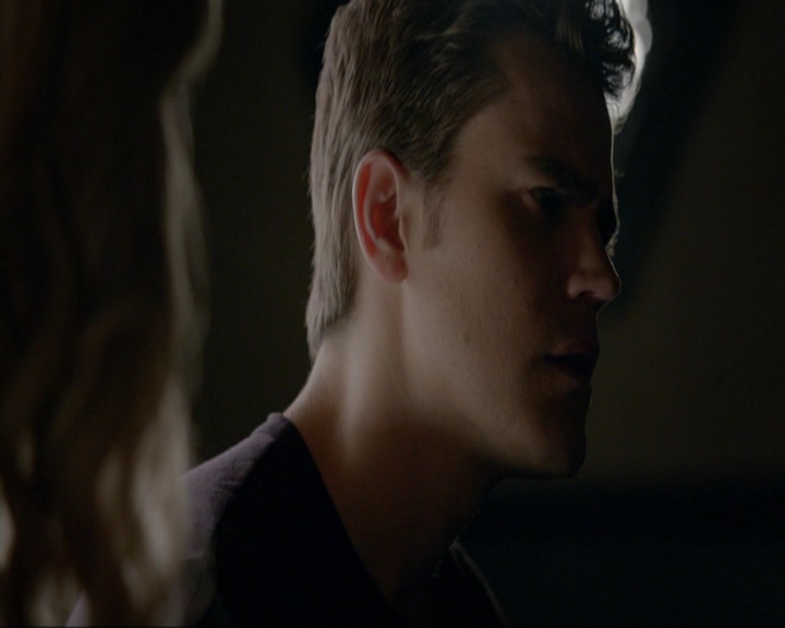 VampireDiariesWorld-dot-nl_7x11ThingsWeLostInTheFire1693.jpg