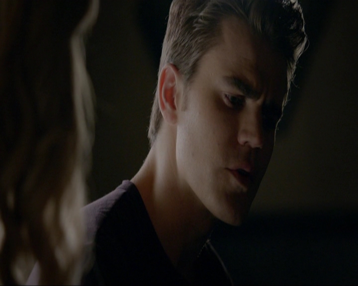 VampireDiariesWorld-dot-nl_7x11ThingsWeLostInTheFire1695.jpg