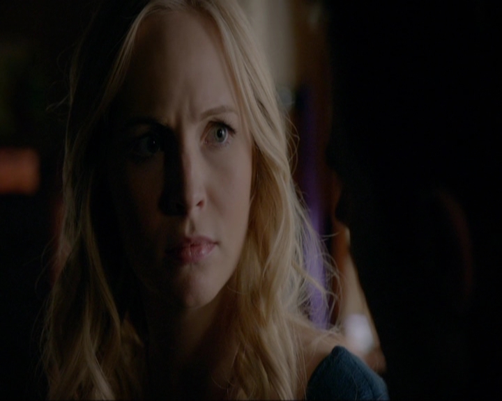 VampireDiariesWorld-dot-nl_7x11ThingsWeLostInTheFire1711.jpg