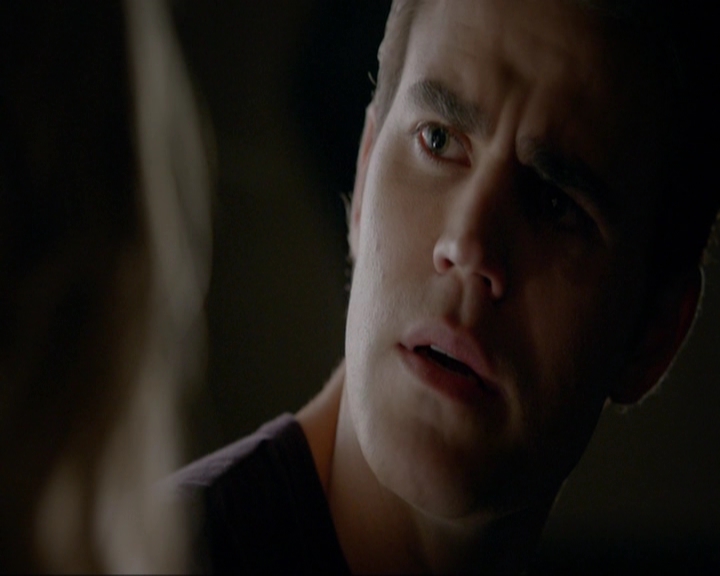 VampireDiariesWorld-dot-nl_7x11ThingsWeLostInTheFire1735.jpg