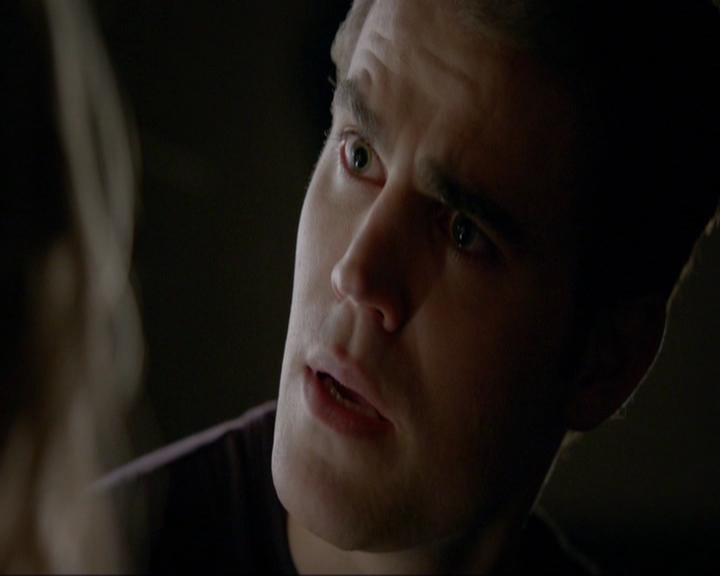 VampireDiariesWorld-dot-nl_7x11ThingsWeLostInTheFire1758.jpg