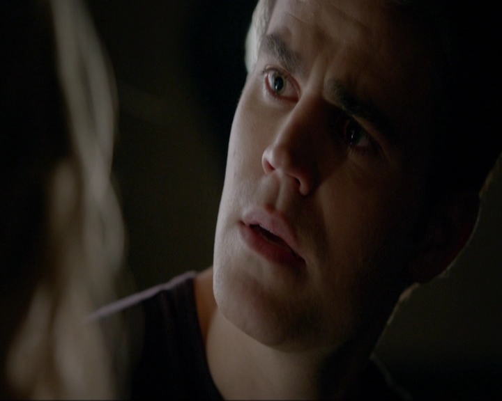 VampireDiariesWorld-dot-nl_7x11ThingsWeLostInTheFire1763.jpg