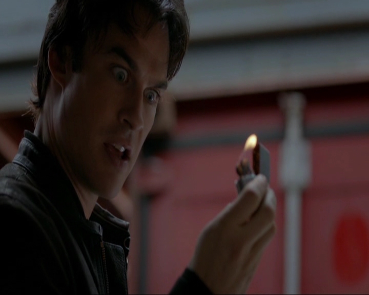 VampireDiariesWorld-dot-nl_7x11ThingsWeLostInTheFire1785.jpg