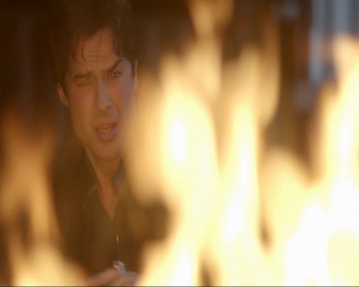 VampireDiariesWorld-dot-nl_7x11ThingsWeLostInTheFire1817.jpg