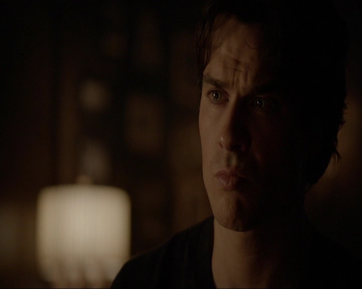 VampireDiariesWorld-dot-nl_7x11ThingsWeLostInTheFire2142.jpg