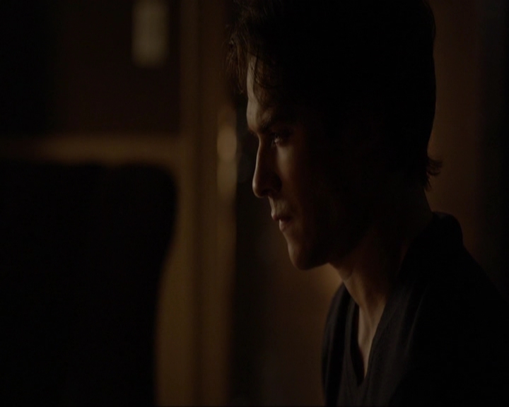 VampireDiariesWorld-dot-nl_7x11ThingsWeLostInTheFire2146.jpg