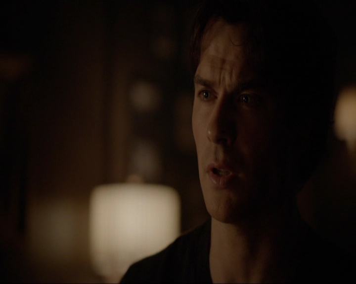 VampireDiariesWorld-dot-nl_7x11ThingsWeLostInTheFire2164.jpg