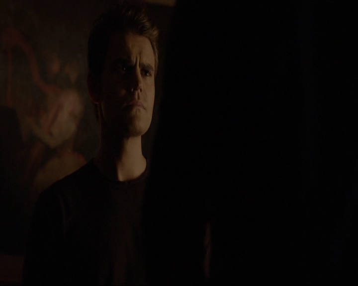 VampireDiariesWorld-dot-nl_7x11ThingsWeLostInTheFire2205.jpg