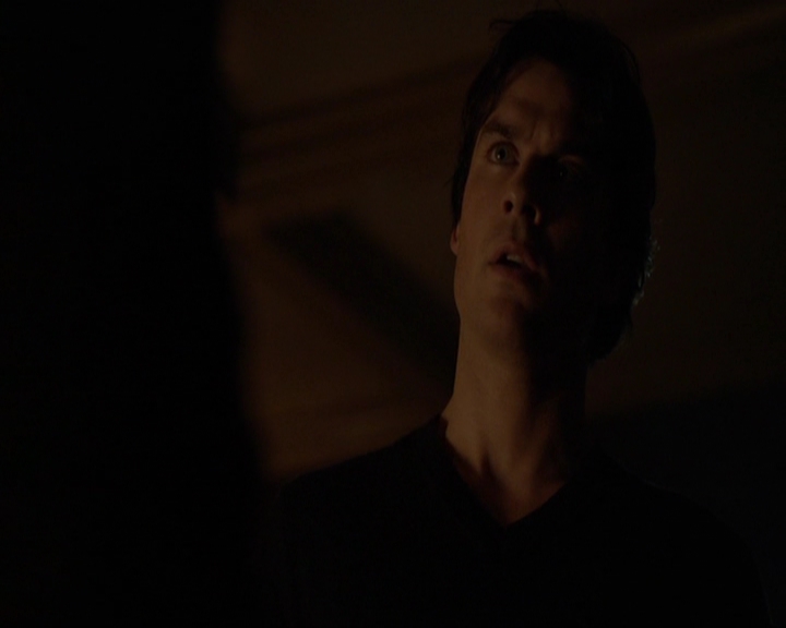 VampireDiariesWorld-dot-nl_7x11ThingsWeLostInTheFire2209.jpg