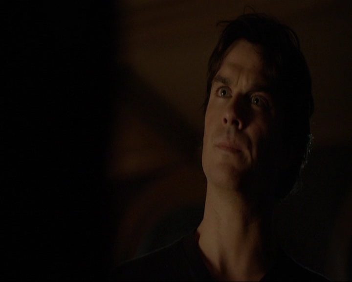 VampireDiariesWorld-dot-nl_7x11ThingsWeLostInTheFire2216.jpg