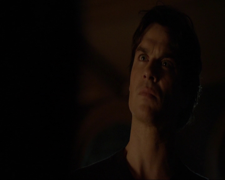 VampireDiariesWorld-dot-nl_7x11ThingsWeLostInTheFire2217.jpg