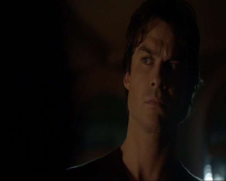 VampireDiariesWorld-dot-nl_7x11ThingsWeLostInTheFire2242.jpg