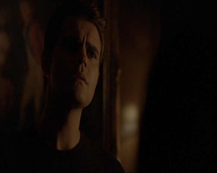 VampireDiariesWorld-dot-nl_7x11ThingsWeLostInTheFire2246.jpg