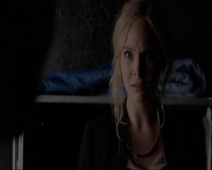 VampireDiariesWorld-dot-nl_7x11ThingsWeLostInTheFire2302.jpg
