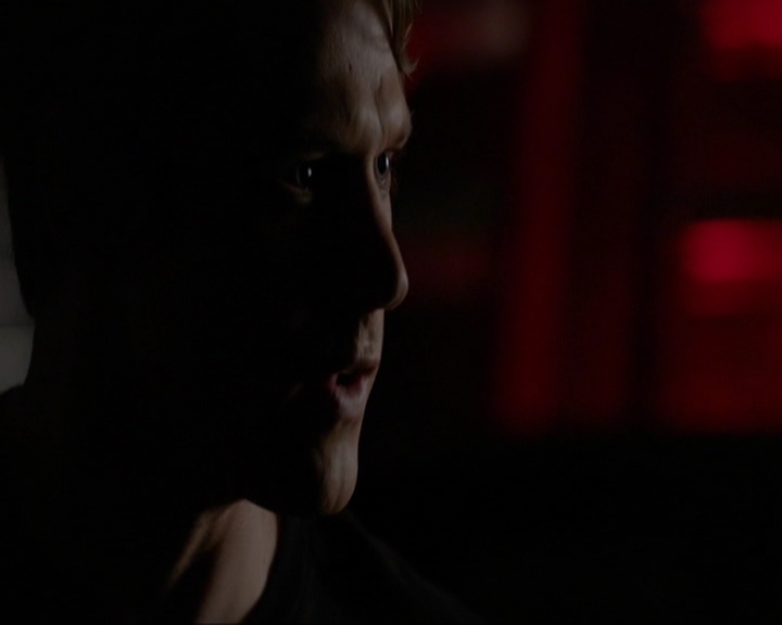 VampireDiariesWorld-dot-nl_7x11ThingsWeLostInTheFire2312.jpg