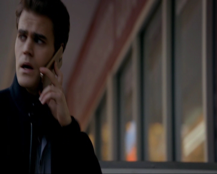 VampireDiariesWorld-dot-nl_7x14MoonlightOnTheBayou0078.jpg