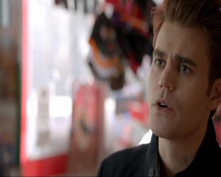 VampireDiariesWorld-dot-nl_7x14MoonlightOnTheBayou0089.jpg