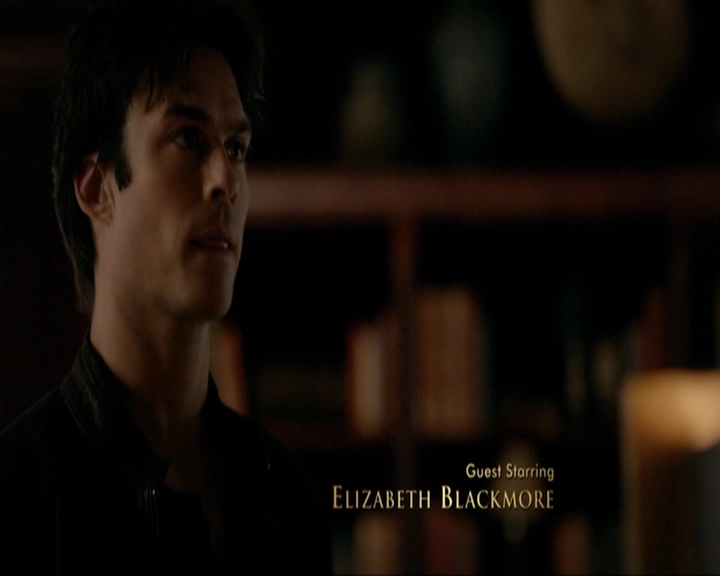 VampireDiariesWorld-dot-nl_7x14MoonlightOnTheBayou0173.jpg