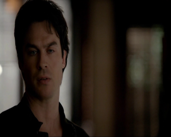 VampireDiariesWorld-dot-nl_7x14MoonlightOnTheBayou0186.jpg