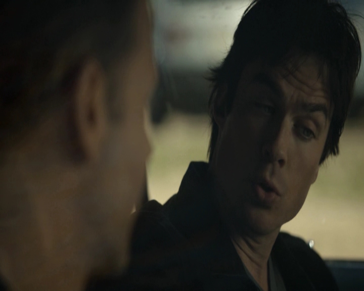 VampireDiariesWorld-dot-nl_7x18OneWayOrAnother-deletedscenes0012.jpg