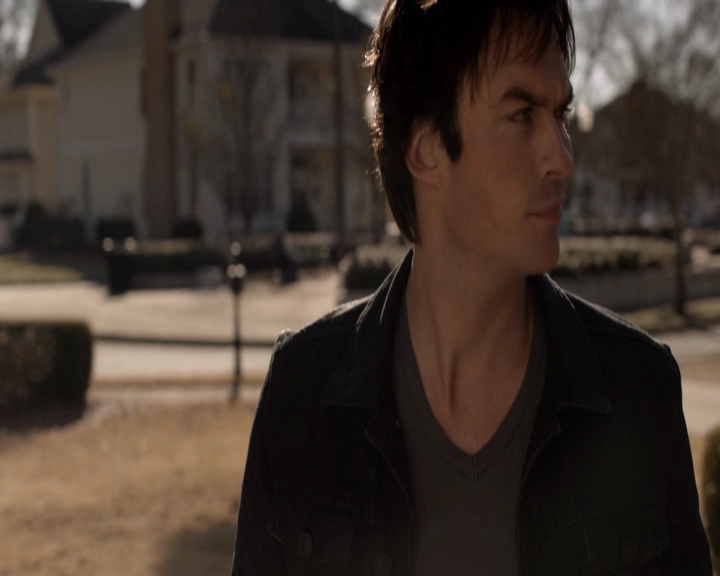 VampireDiariesWorld-dot-nl_7x18OneWayOrAnother-deletedscenes0050.jpg