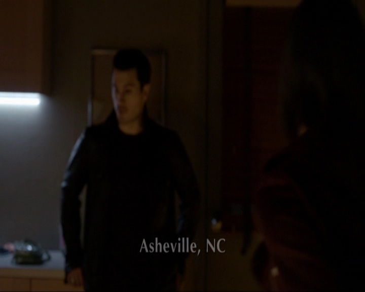 VampireDiariesWorld-dot-nl_7x19SomebodyThatIUsedtoKnow0108.jpg