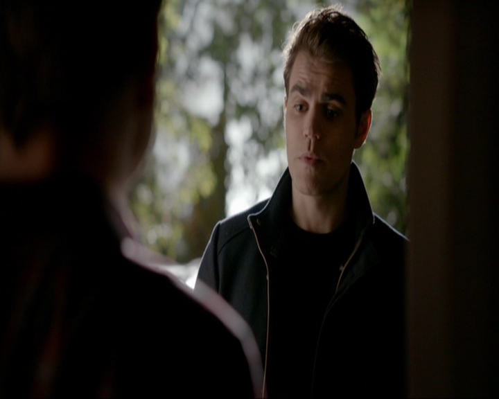 VampireDiariesWorld-dot-nl_7x19SomebodyThatIUsedtoKnow0200.jpg