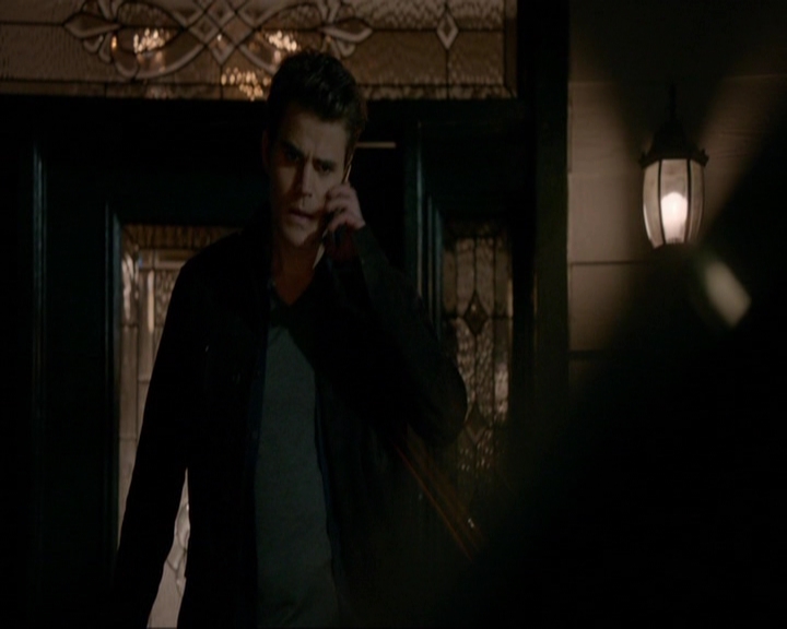 VampireDiariesWorld-dot-nl_7x19SomebodyThatIUsedtoKnow2255.jpg