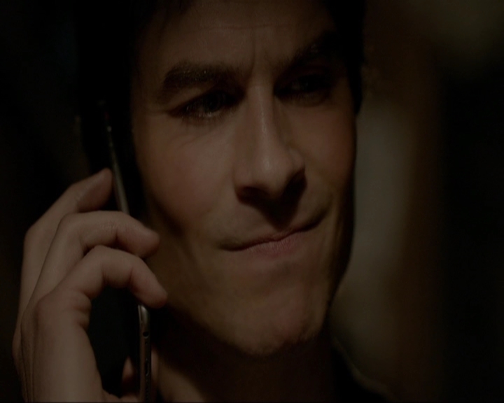 VampireDiariesWorld-dot-nl_7x19SomebodyThatIUsedtoKnow2260.jpg