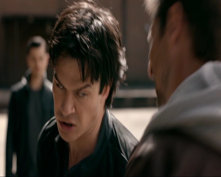 VampireDiariesWorld-dot-nl_7x20KillEmAll0194.jpg