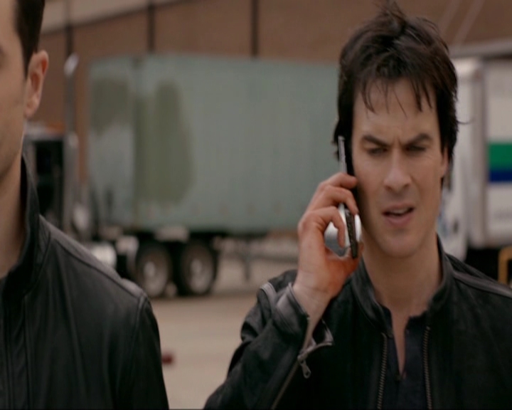 VampireDiariesWorld-dot-nl_7x20KillEmAll0232.jpg