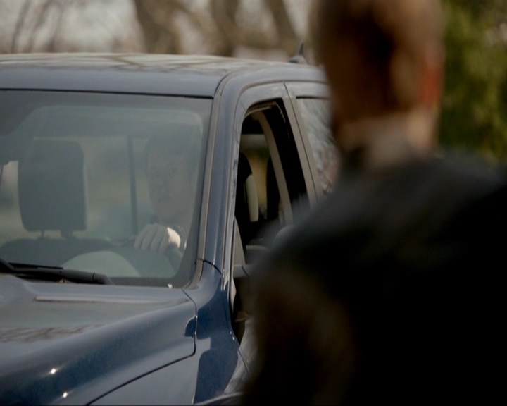 VampireDiariesWorld-dot-nl_7x20KillEmAll0256.jpg