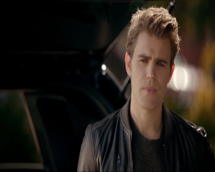 VampireDiariesWorld-dot-nl_7x20KillEmAll0279.jpg