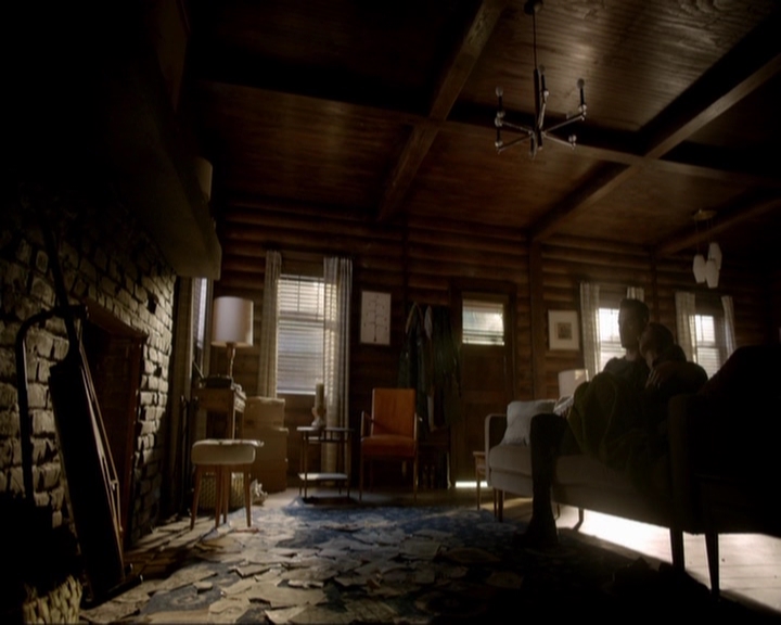 VampireDiariesWorld-dot-nl_7x20KillEmAll1229.jpg