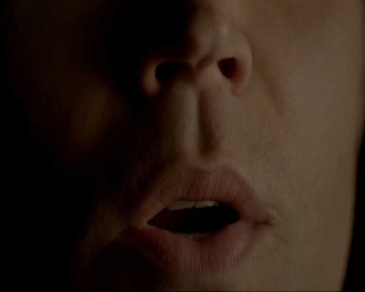 VampireDiariesWorld-dot-nl_7x20KillEmAll1607.jpg