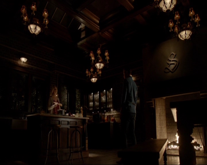 VampireDiariesWorld-dot-nl_7x20KillEmAll2027.jpg
