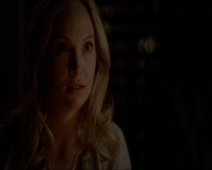 VampireDiariesWorld-dot-nl_7x20KillEmAll2034.jpg