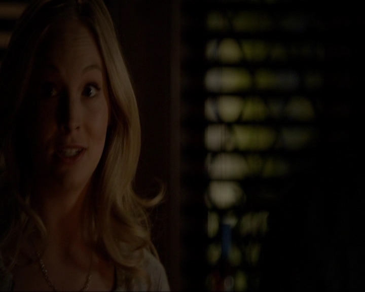 VampireDiariesWorld-dot-nl_7x20KillEmAll2044.jpg