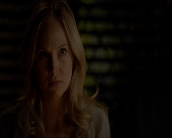 VampireDiariesWorld-dot-nl_7x20KillEmAll2091.jpg