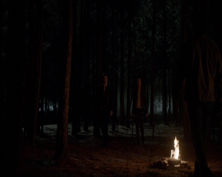 VampireDiariesWorld-dot-nl_7x20KillEmAll2178.jpg