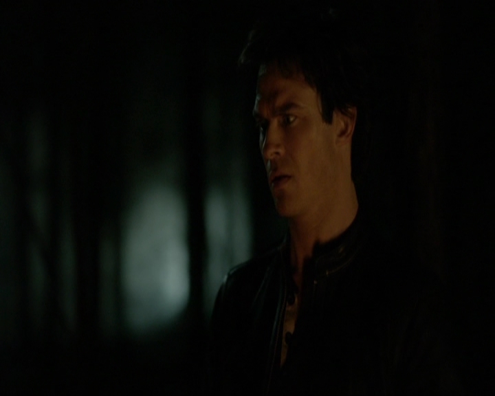 VampireDiariesWorld-dot-nl_7x20KillEmAll2242.jpg