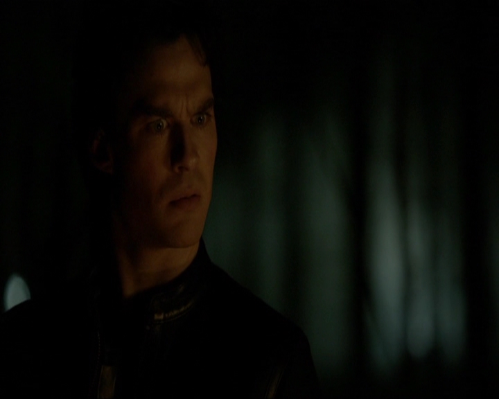 VampireDiariesWorld-dot-nl_7x20KillEmAll2248.jpg